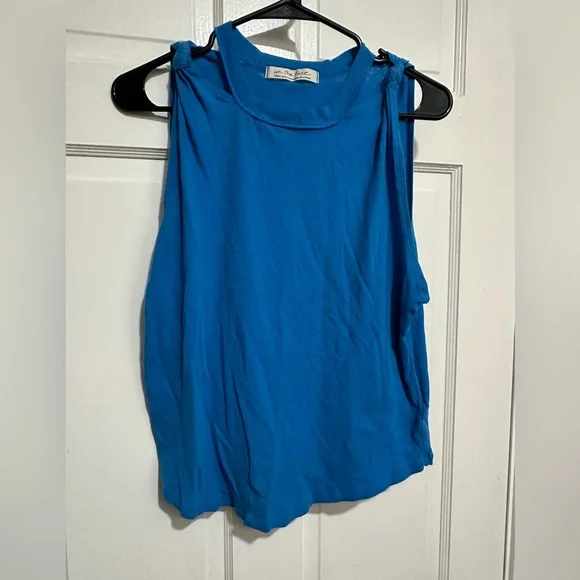 Blue Women’s We The Free Tank Top Size Large - Picture 1 of 3
